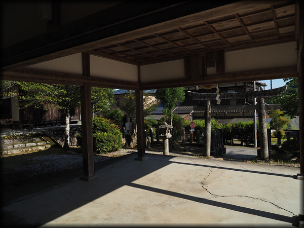 日吉神社 拝殿内部