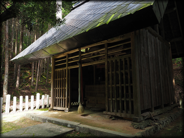 熊野神社 本殿覆屋